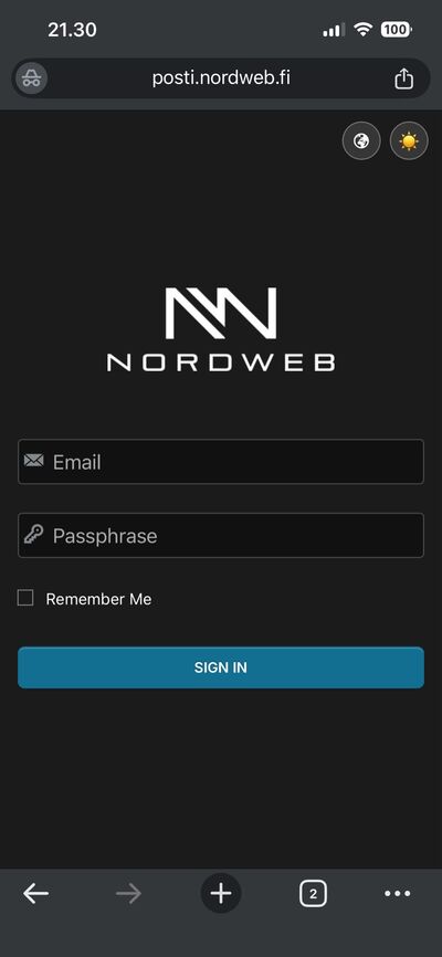 posti.nordweb.fi-kirjautumissivu Nordweb-logolla: Email- ja Passphrase-kentät, Remember Me -valinta ja SIGN IN -painike.